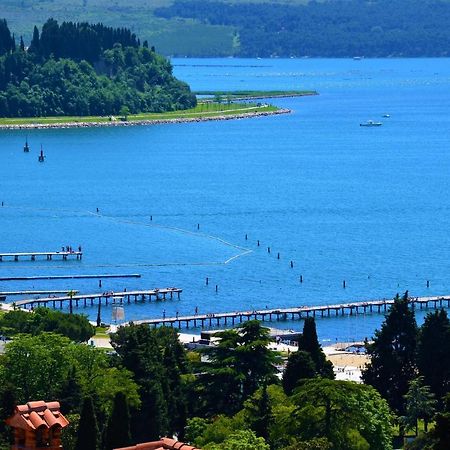 Apartments Ostanek 2 Portoroz Bagian luar foto