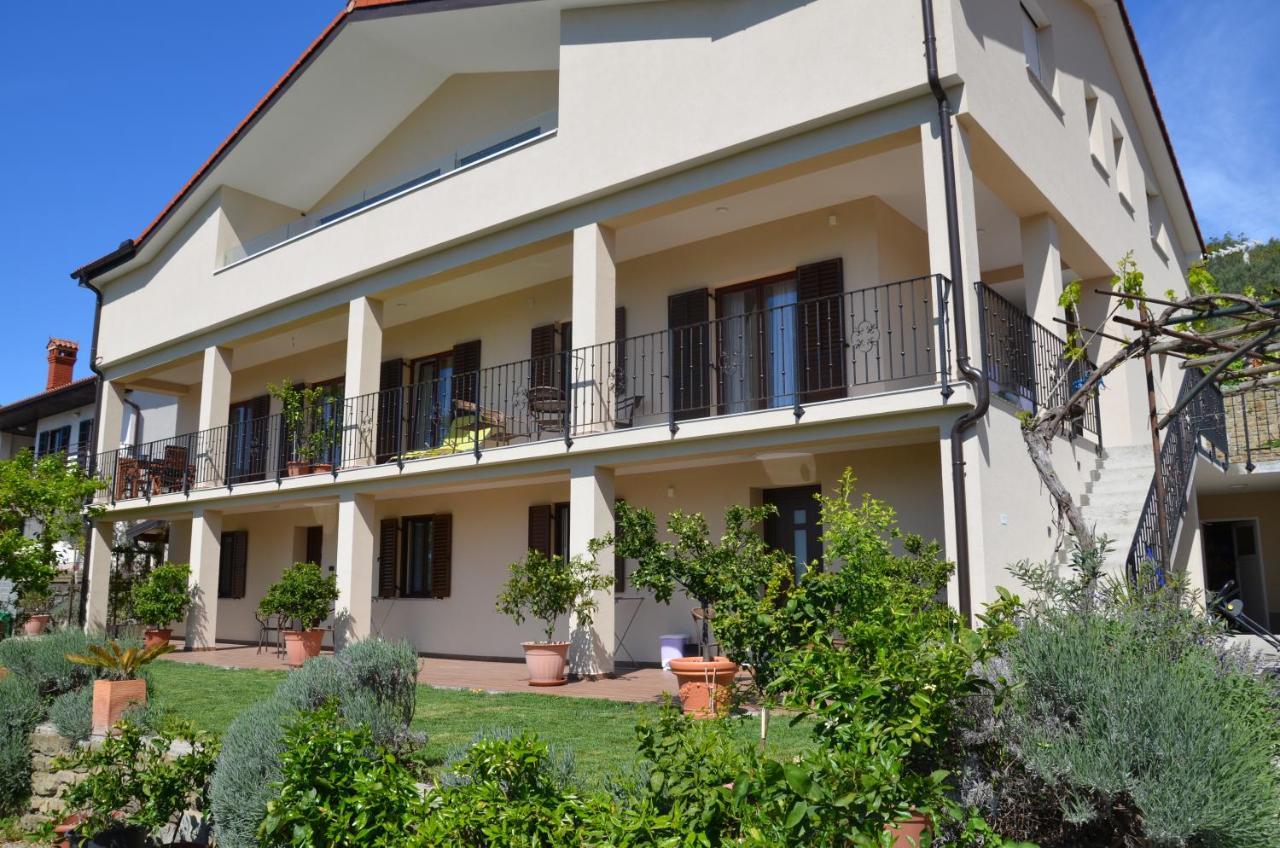 Apartments Ostanek 2 Portoroz Bagian luar foto